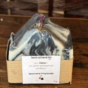 Savon artisanal et biologique - 90g - Détox (surgras 8 %) : Le savon des peaux acnéiques