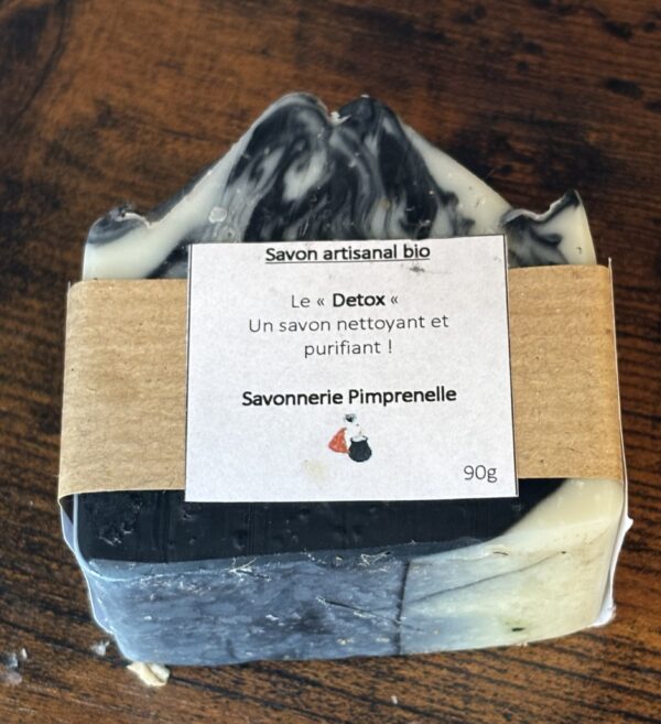 Savon artisanal et biologique - 90g - Détox (surgras 8 %) : Le savon des peaux acnéiques – Image 2