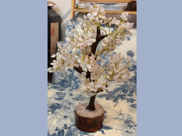 Arbre du bonheur Quartz Rose clair 27 30 cm